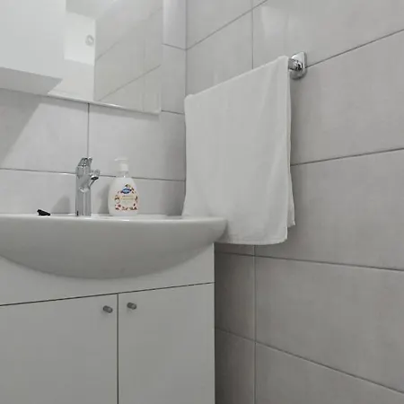 Sandy Apartment
